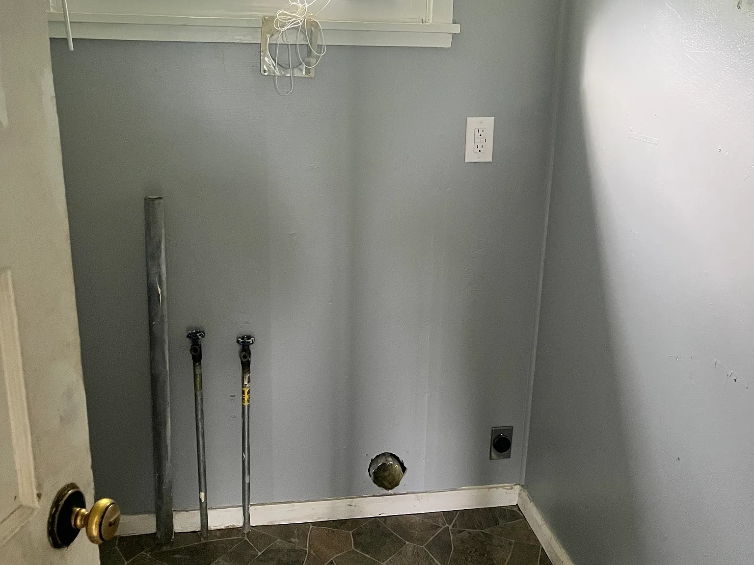 2 bed, 674 sqft, $800 — Photo 2