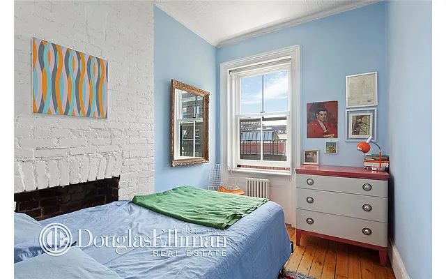 Sold by Douglas Elliman | media 2