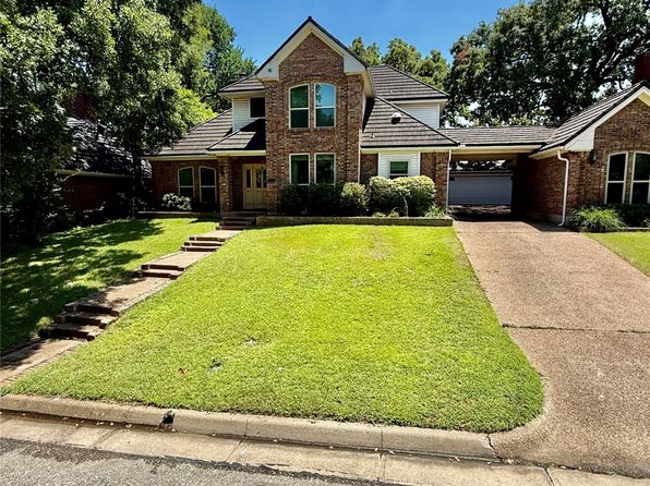 Home for Sale in Arlington TX