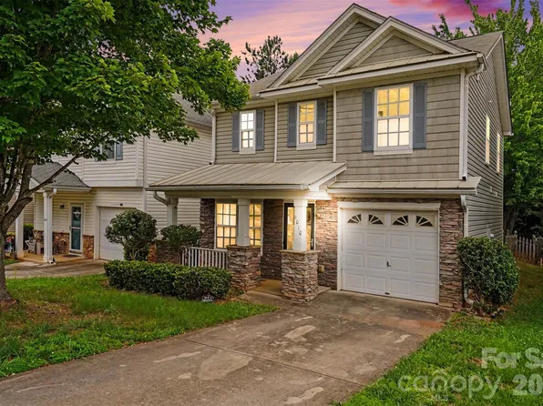 6010 Raisin Tree Ln, Charlotte, NC 28215