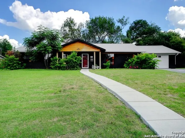 210 SHANNON LEE ST, San Antonio, TX 78216