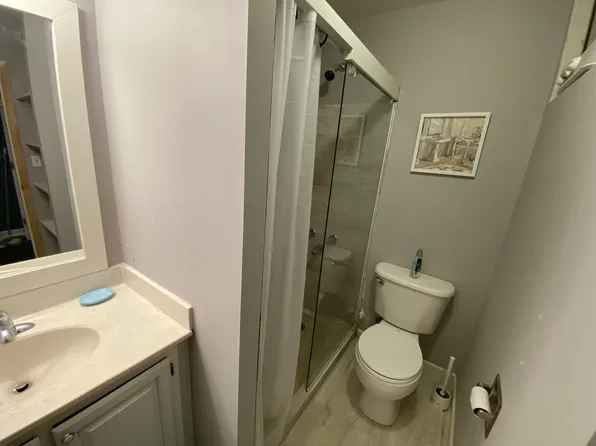 (undisclosed Address), Hagerstown, MD 21740