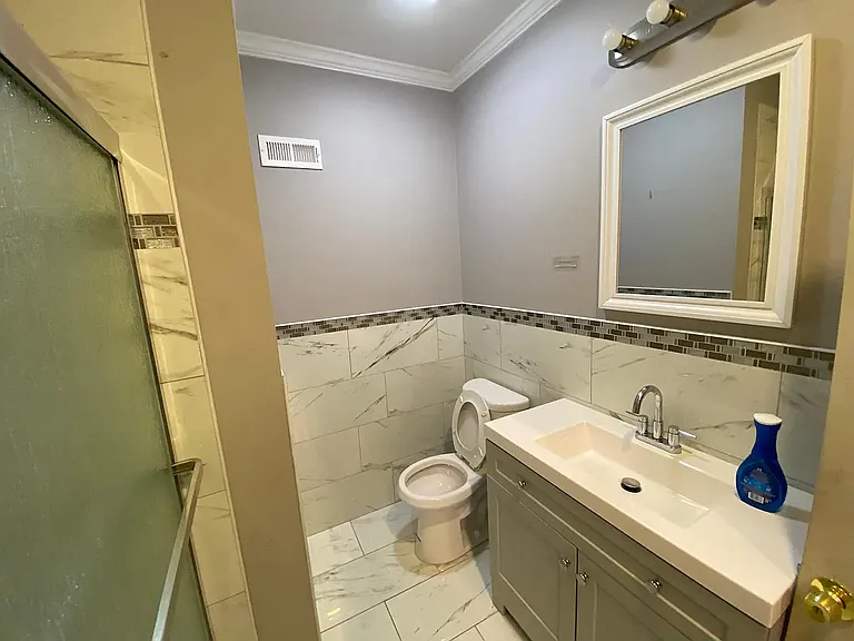 3238 N Carlisle St — Photo 16