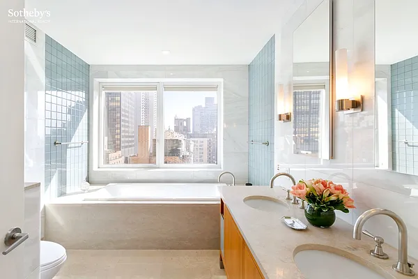 Sold by Sotheby's International Realty | media 7