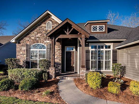 5th image of 4579 Amelia Cir