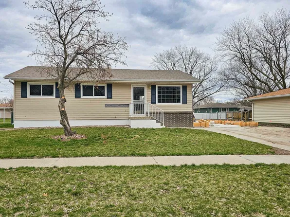 409 Logan St, Norfolk, NE 68701