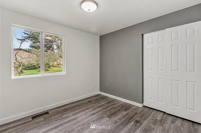 12442 98th Ave NE #1 — Photo 16