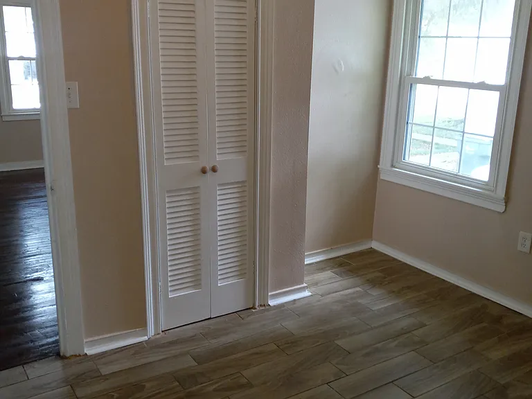 605 Herald St — Photo 26