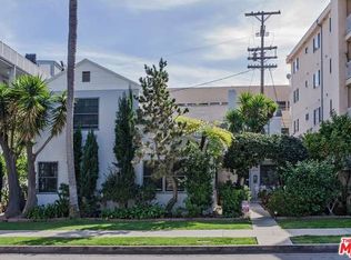 9806 Vidor Dr, Los Angeles, CA 90035