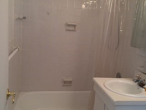 5th image of 245 E 63rd St APT 316