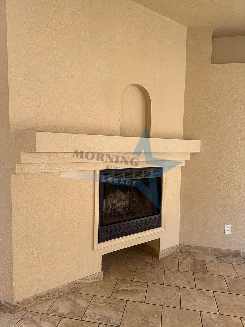 Charming 3 Bedroom Home - Great Location! — Photo 4