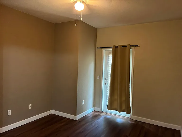 860 N Orange Ave #101 — Photo 7