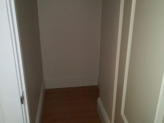 3rd image of 421 State Route 146 APT 1E