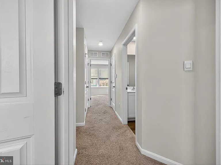 525 Little Eden Way — Photo 16