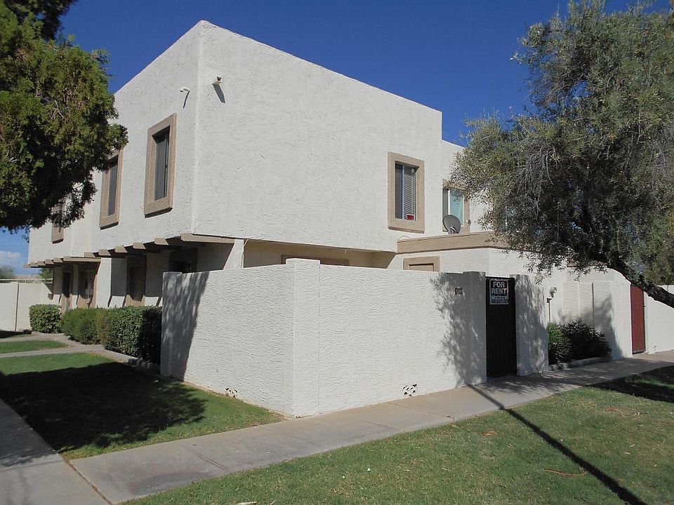 Front of 6035 N. 79th St. Scottsdale Arizona. Access is from McDonald Drive