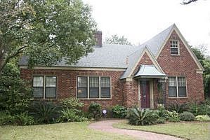Home for Sale in Savannah, Georgia $300,000