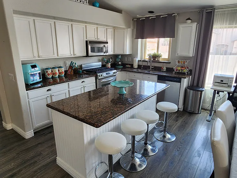 S Calvin Cir — Photo 6