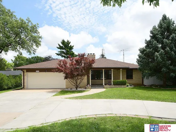 624 S Cotner Blvd, Lincoln, NE 68510
