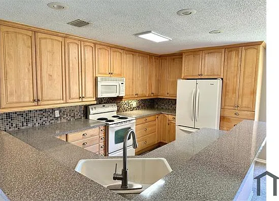 7217 Montego Dr — Photo 13