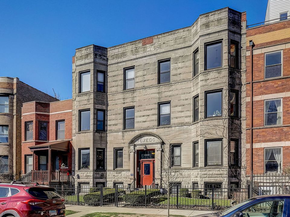 1st image of 4442 N Dover St APT 3N