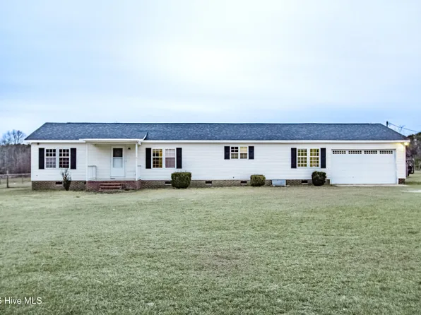 41 Dixie Trail Trail, Lumber Bridge, NC 28357