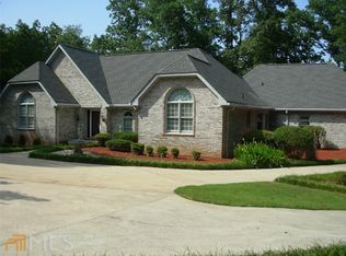 1105 Crumbley Rd, McDonough, GA 30252