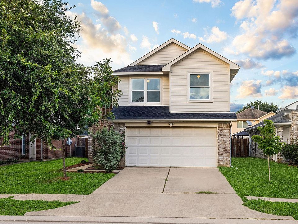 1st image of 6726 Windy River Ln