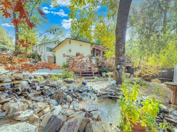16524 S Creekside Dr, Sonora, CA 95370