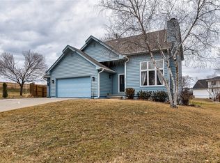 6403 Wild Flower Pl, Johnston, IA 50131