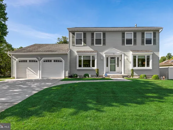 153 Mimosa Dr, Sewell, NJ 08080