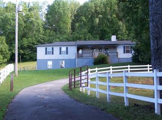 643 Mahoney Rd, Oliver Springs, TN 37840