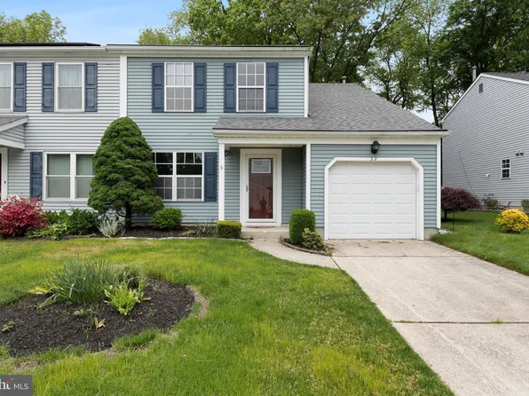 38 Woodmill Dr, Clementon, NJ 08021