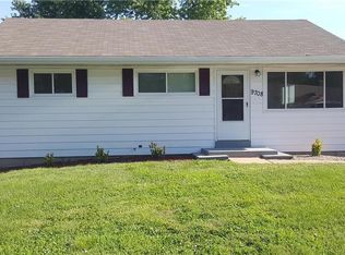 9708 Ridge Ave, Saint Louis, MO 63114