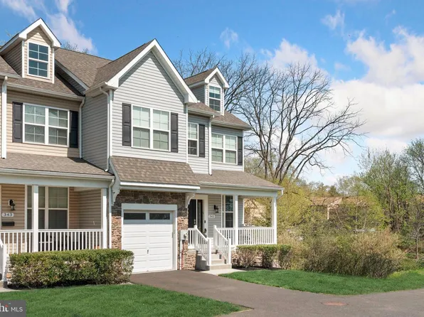 345 Newtown Rd, Warminster, PA 18974