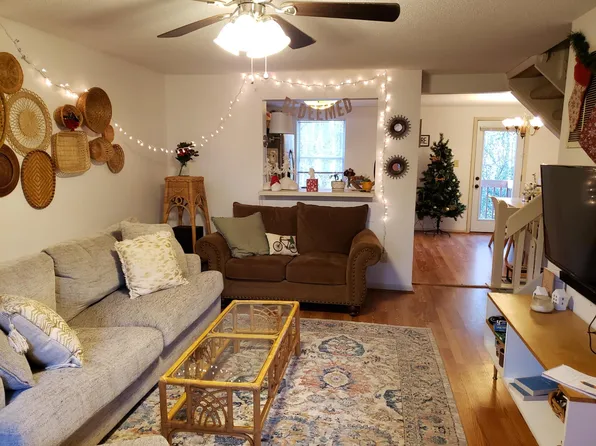 1908 Fox Sterling Dr, Raleigh, NC 27606