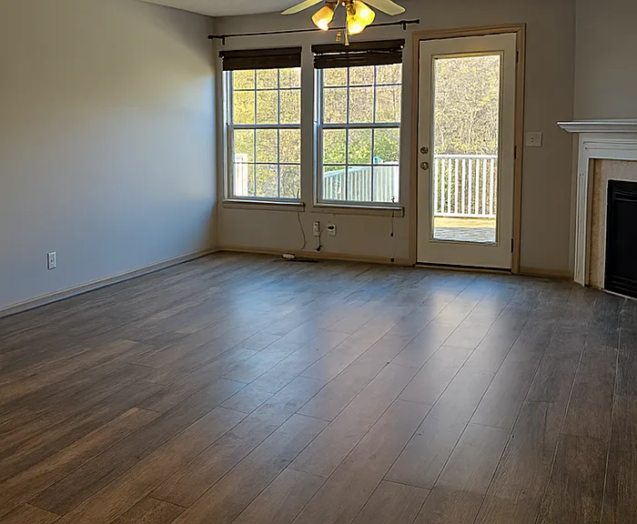 2160 Rambling Vine Rd — Photo 2