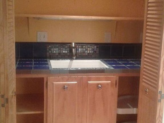 4th image of 1108 Birch Dr