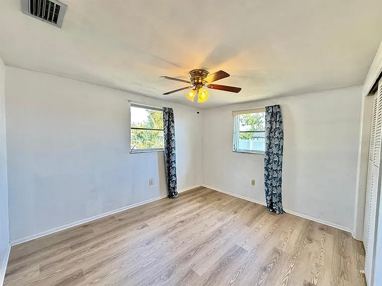 7434 Neva Ln — Photo 11