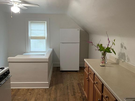 5th image of 16708 Clifton Blvd APT 3