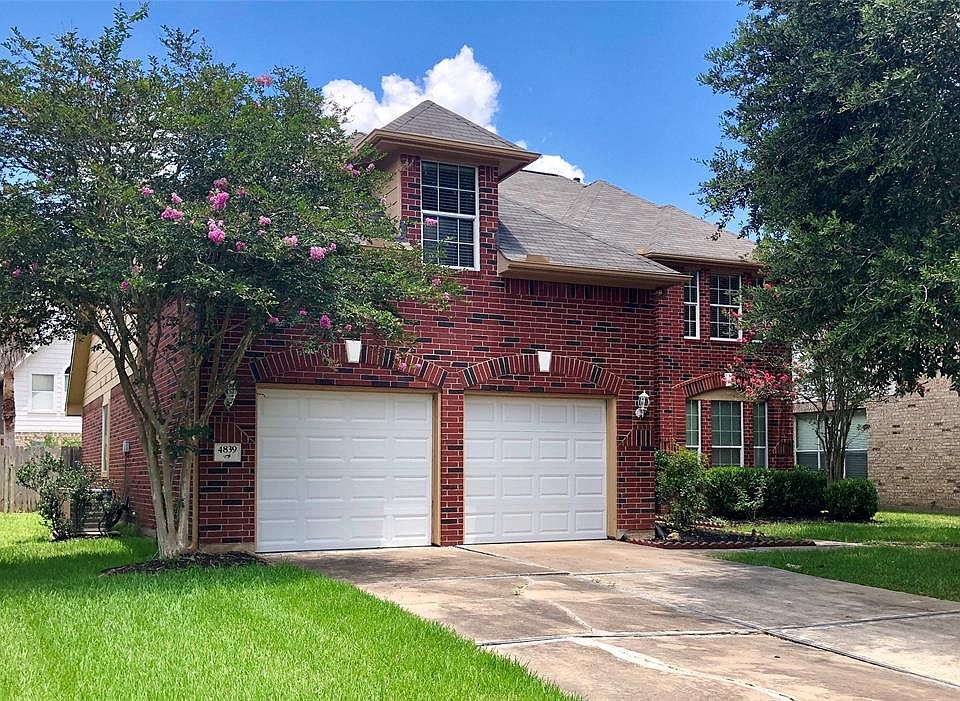 1st image of 4839 Russett Ln