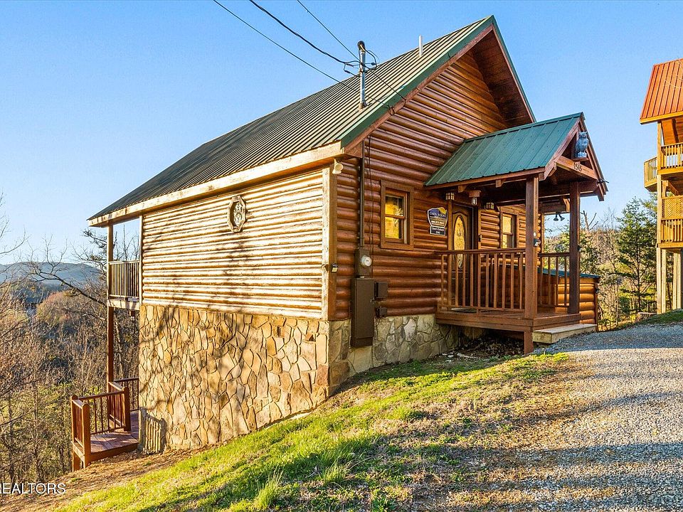 1st image of 2545 Raccoon Hollow Way