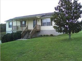 1078 Harvest Knoll Ln, Soddy Daisy, TN 37379