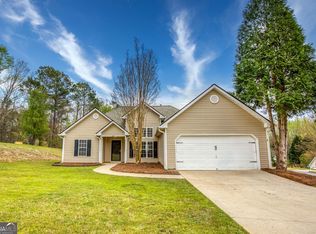 190 Towler Shoals Dr, Loganville, GA 30052