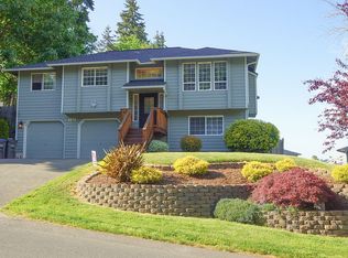 3200 NE 72nd St, Bremerton, WA 98311