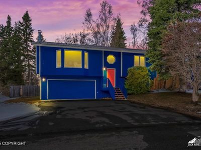 6644 McGill Way, Anchorage, AK, 99502