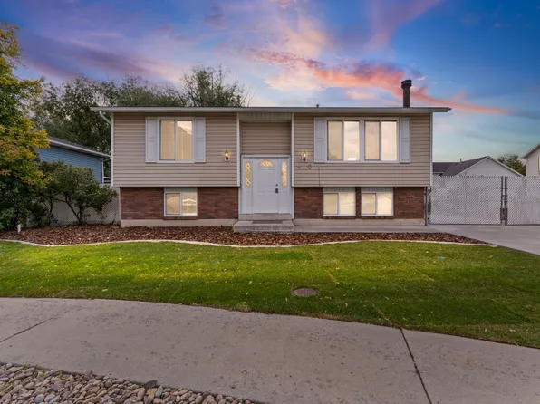 470 N 75th St W, Springville, UT 84663