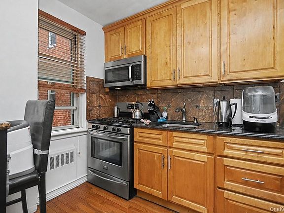 5th image of 30 N Broadway #4F