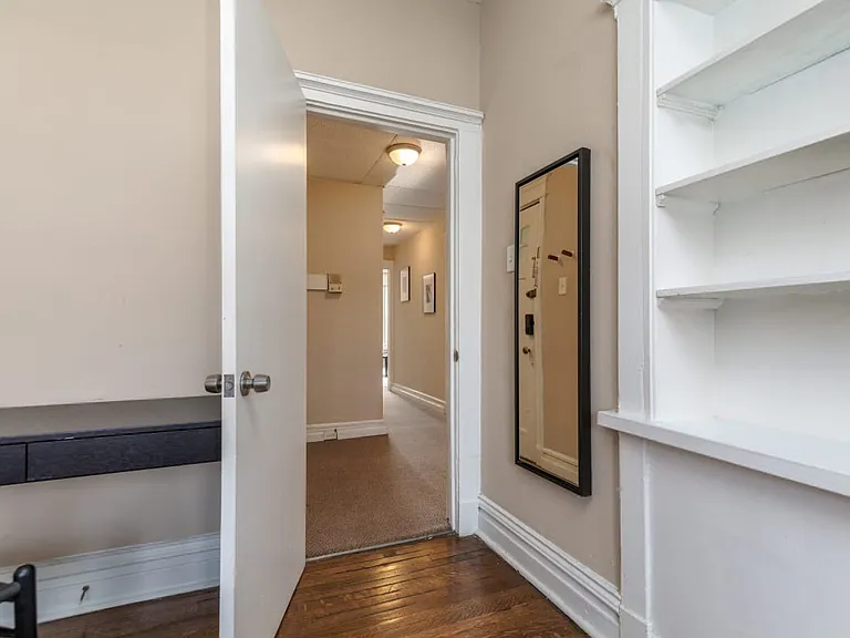 Lyndon Apartment — Photo 53