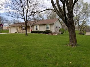 15020 Chestnut St, Basehor, KS 66007