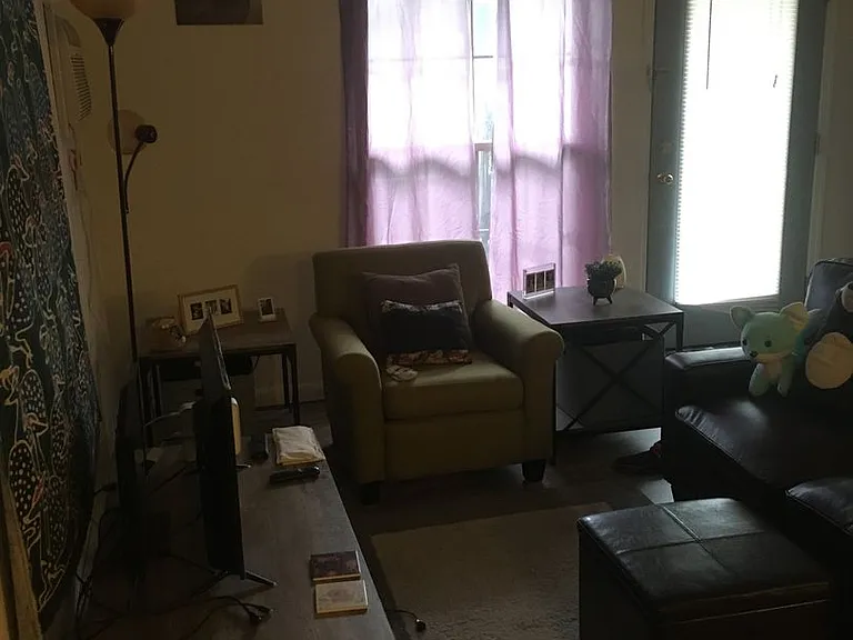 University Park Apartments near Cornell University — Photo 167